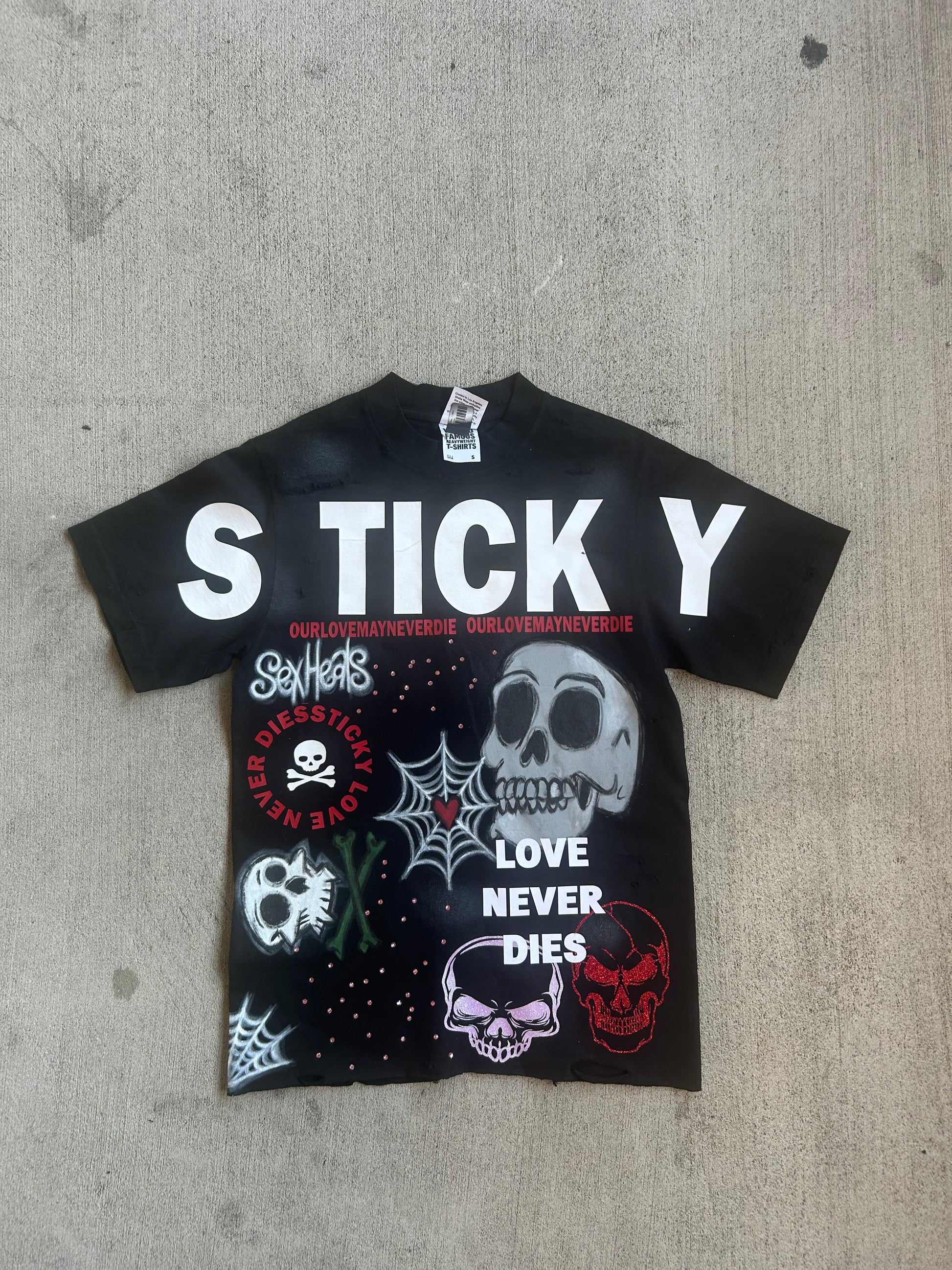 “Love Kills” Tee